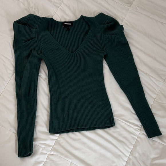 🦋Express Deep Green Ribbed Sweater - Picture 1 of 2